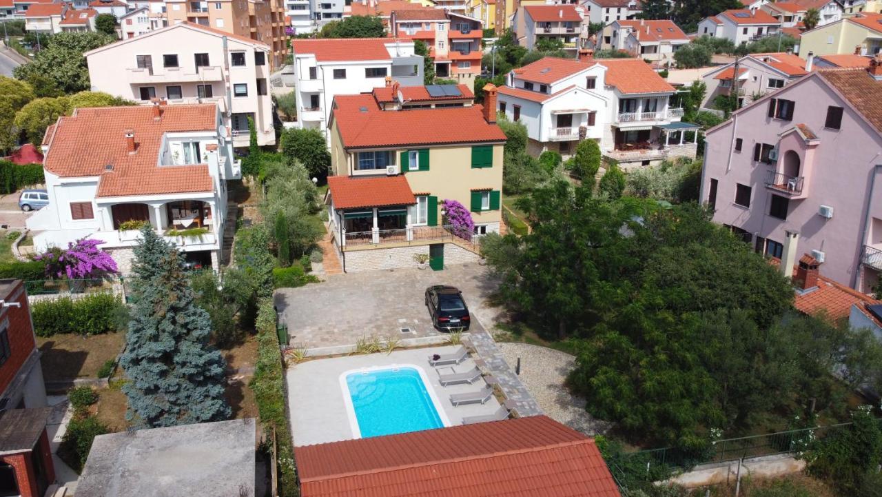 Villa Lux Nina With Six Bedrooms, Private Pool, Sauna Zadar Bagian luar foto